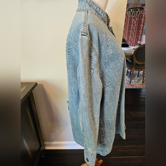 Levi's Vintage Y2K Women's Size Large Denim Chore Jacket Longline Snap Front - Picture 5 of 13